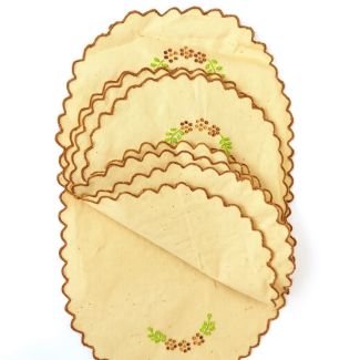 Earthy Floral Cotton Placemat Set - Brown Scalloped Border